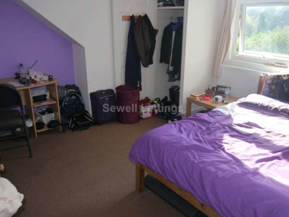 8&nbsp;Bedroom&nbsp;Detached